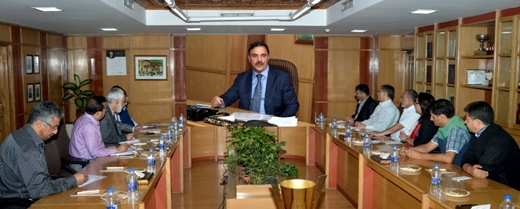 KCCI delegation calls upon JK Bank Chairman