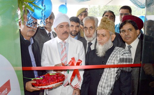 J&K Bank Chairman announces ambulance & bank branch at Baba Ri…