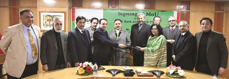 J&K Bank adds IFFCO Tokio as another insurance partner J&K Bank adds IFFCO Tokio as another insurance partner
