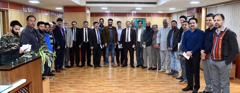 KTMF delegation calls on J&K Bank Chairman