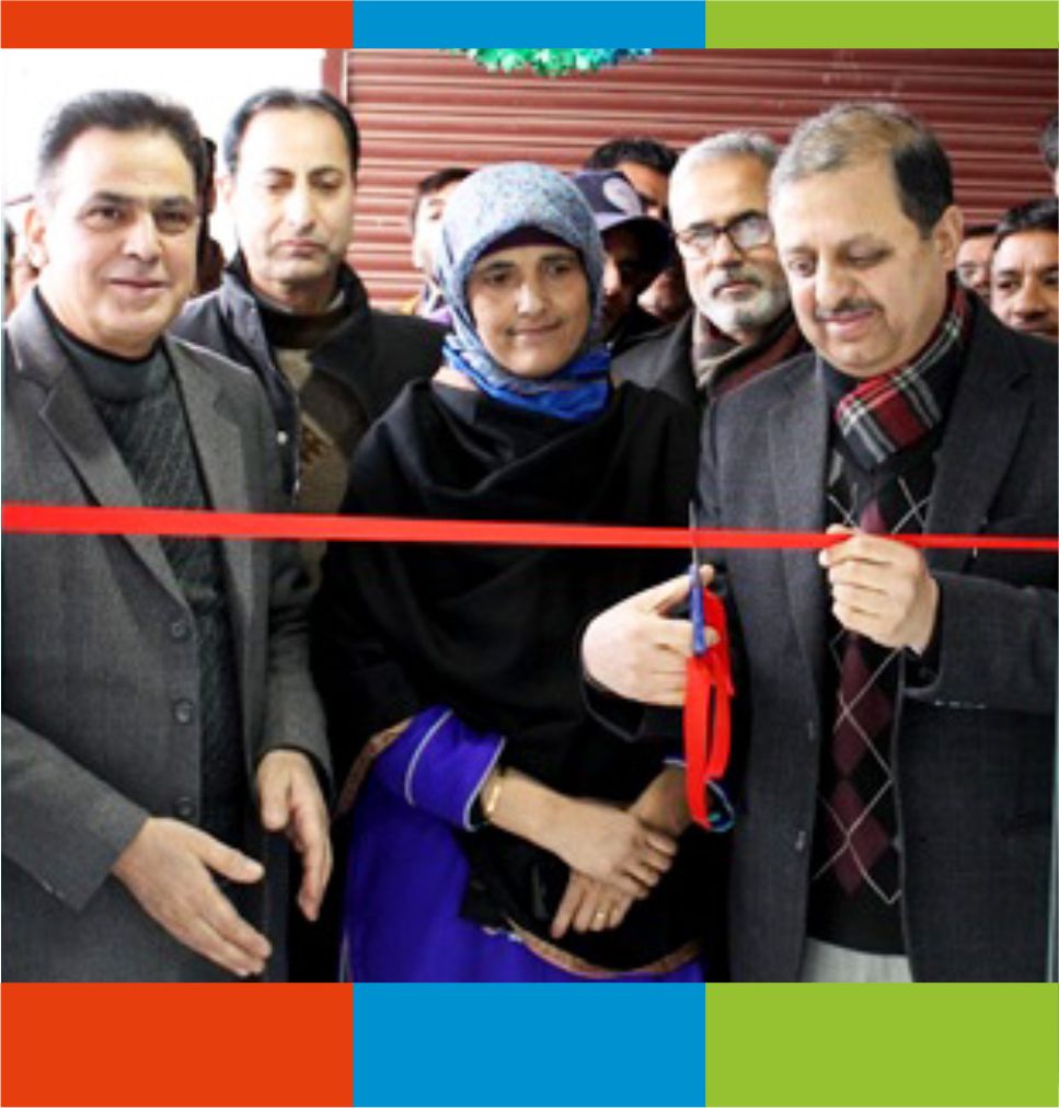 J&K Bank commissions 2 ATMs in Budgam, Ganderbal