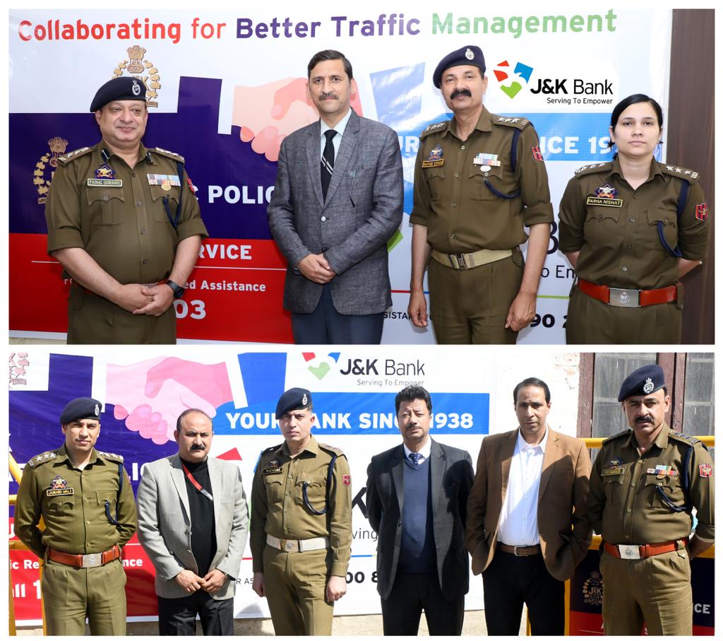 J&K Bank hands over branded barricades to Traffic Department Srina… J&K Bank hands over branded barricades to Traffic Department Srina…