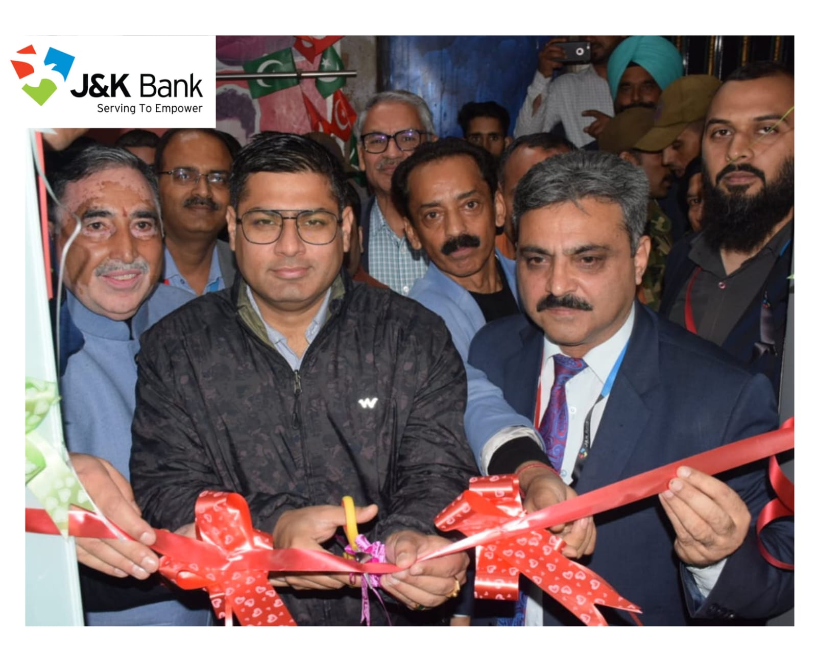 J&K Bank commissions Cash Recycler Machine at City Chowk Rajouri J&K Bank commissions Cash Recycler Machine at City Chowk Rajouri