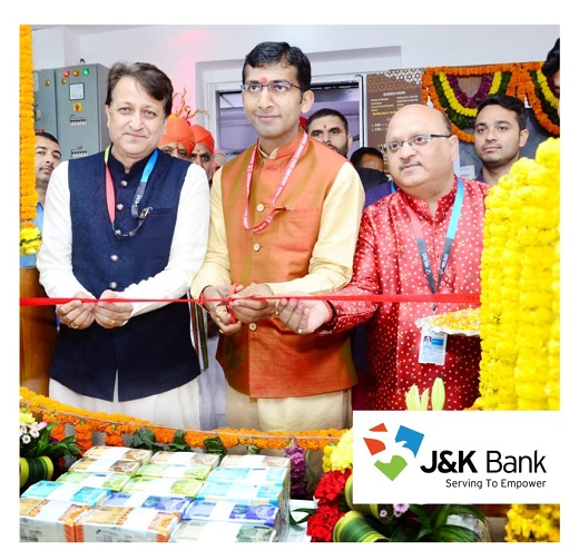 J&K Bank establishes Special Counter at SMVD Bhawan on Navratra J&K Bank establishes Special Counter at SMVD Bhawan on Navratra