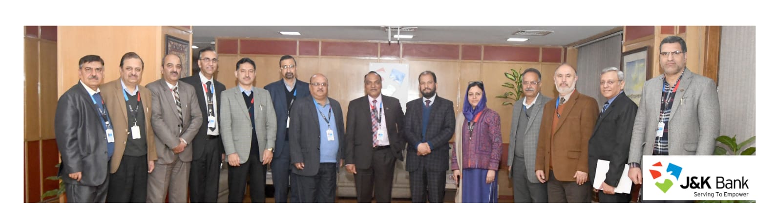 J&K Bank accords warm send-off to its Deputy General Manager J&K Bank accords warm send-off to its Deputy General Manager