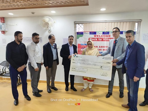 J&K Bank customer's family relieved after timely settlement o… J&K Bank customer's family relieved after timely settlement o…