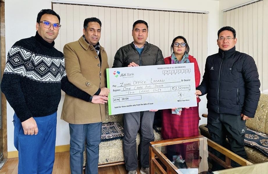 Timely settlement of insurance claims relieves families of J&K Ban… Timely settlement of insurance claims relieves families of J&K Ban…