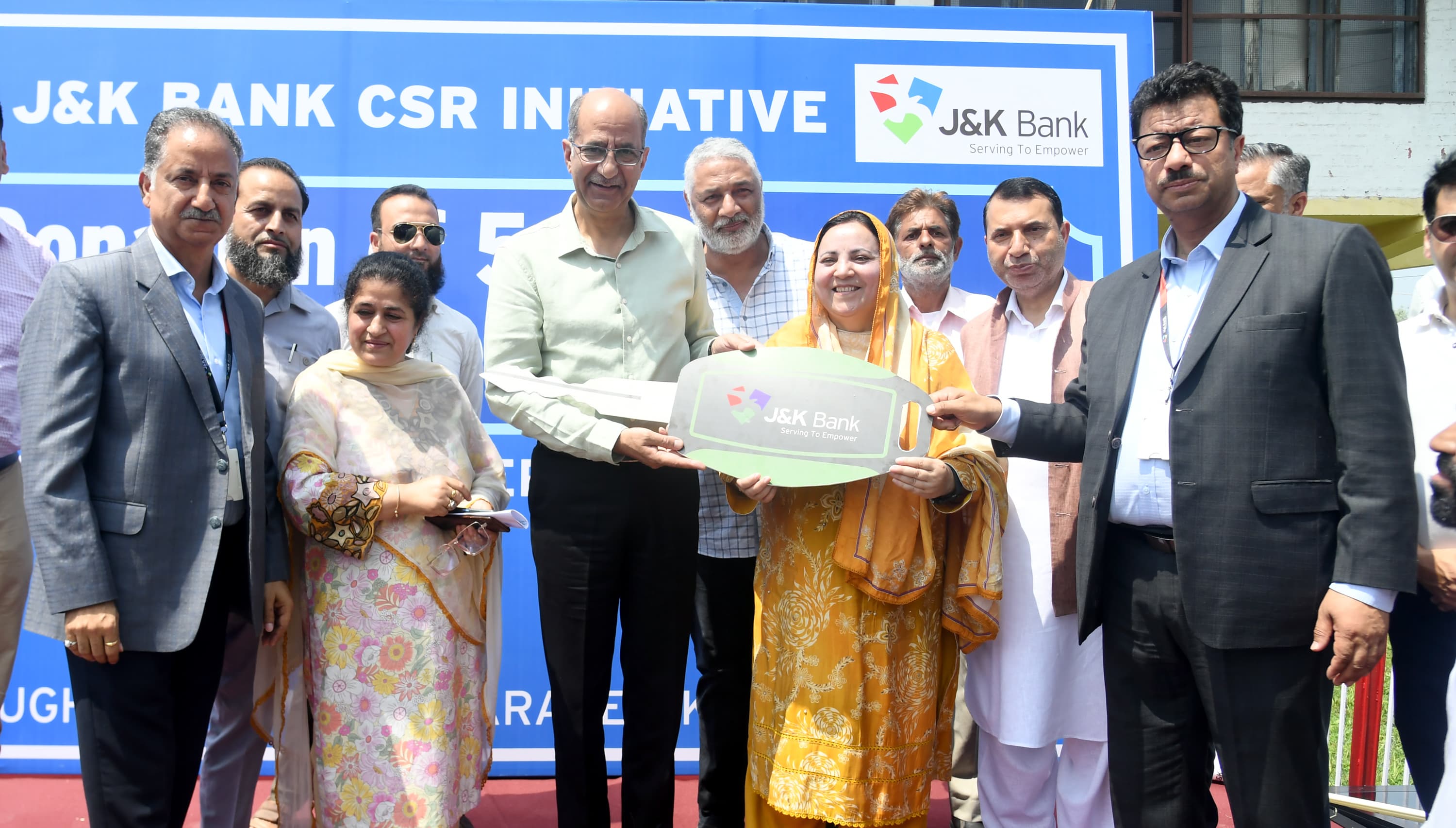 Education Minister flags off five buses under J&K Bank CSR for Deg…
