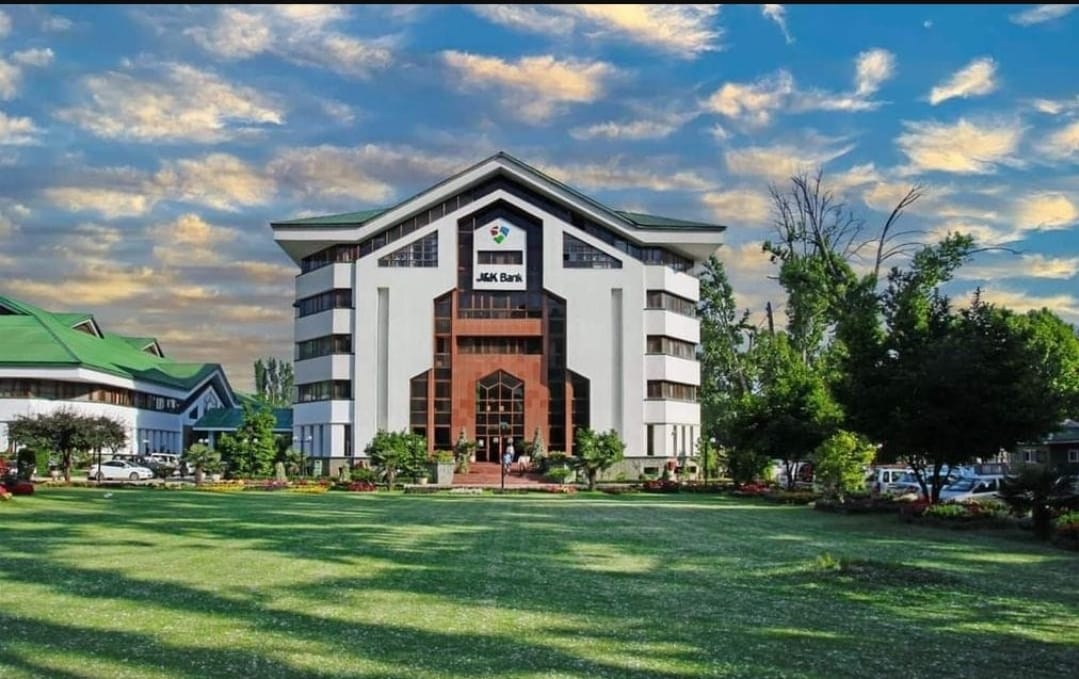 J&K Bank posts net profit of Rs 424 Cr for Q1 J&K Bank posts net profit of Rs 424 Cr for Q1